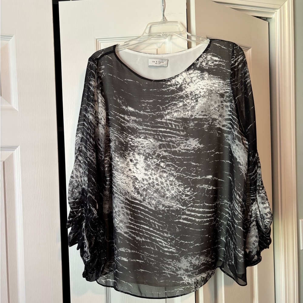 Lola & Sophie Black and White Patterned Blouse